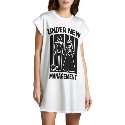 Under New Management Funny Wedding Graphic Shirt – Retro Marriage Humor Tee for Couples, Bachelor Party & Newlywed Gift(z276)