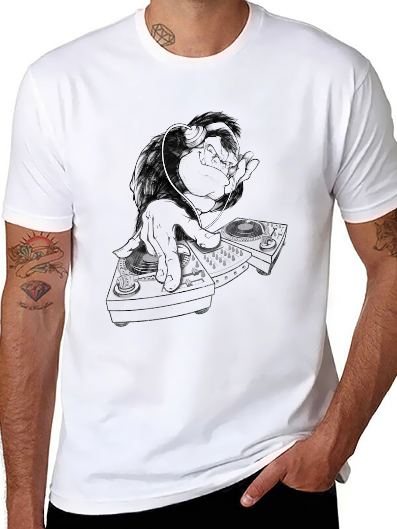 DJ Monkey Graphic Tee - Cool Black T-Shirt
