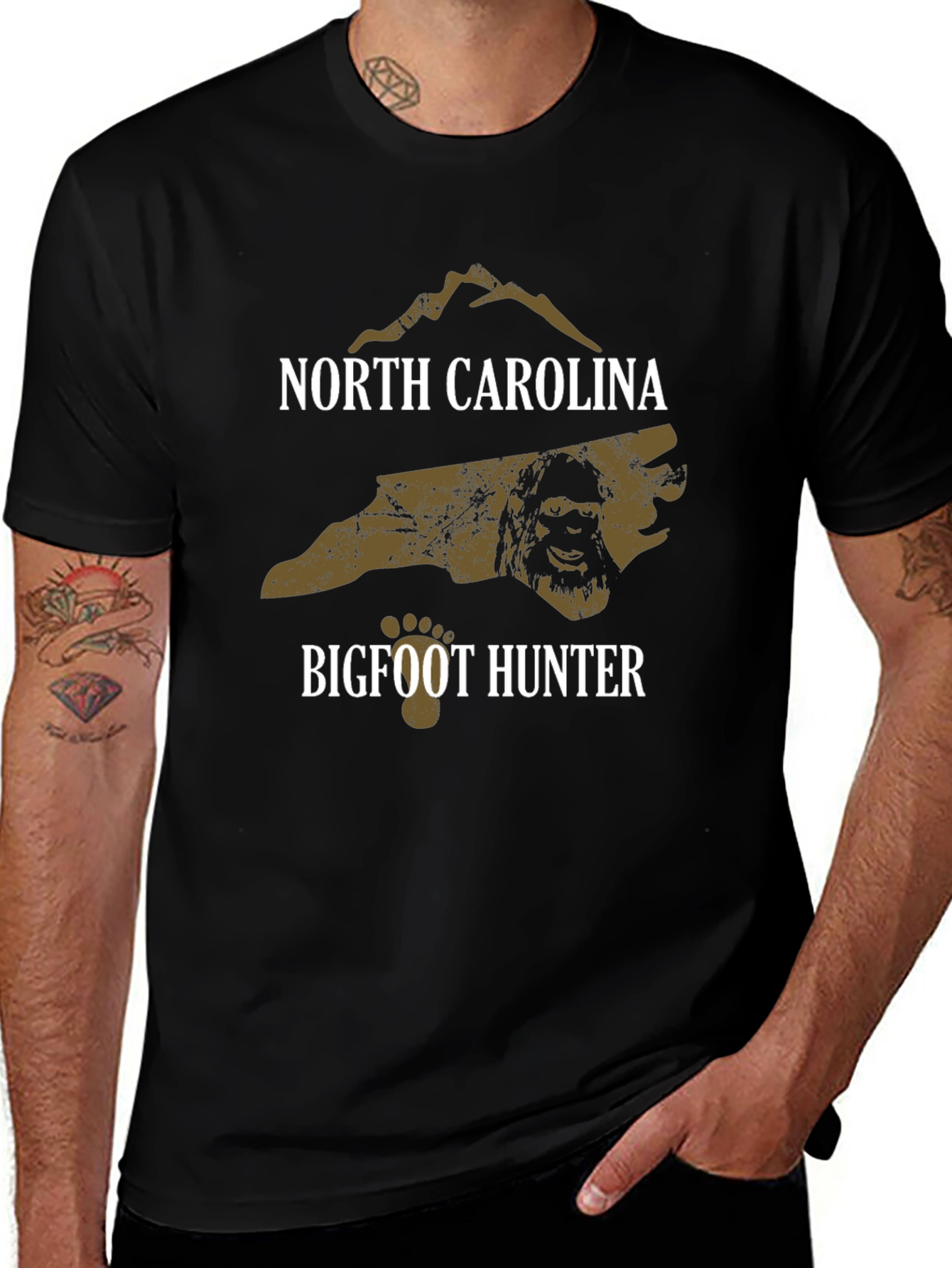 North Carolina Bigfoot Hunter Graphic T-Shirt