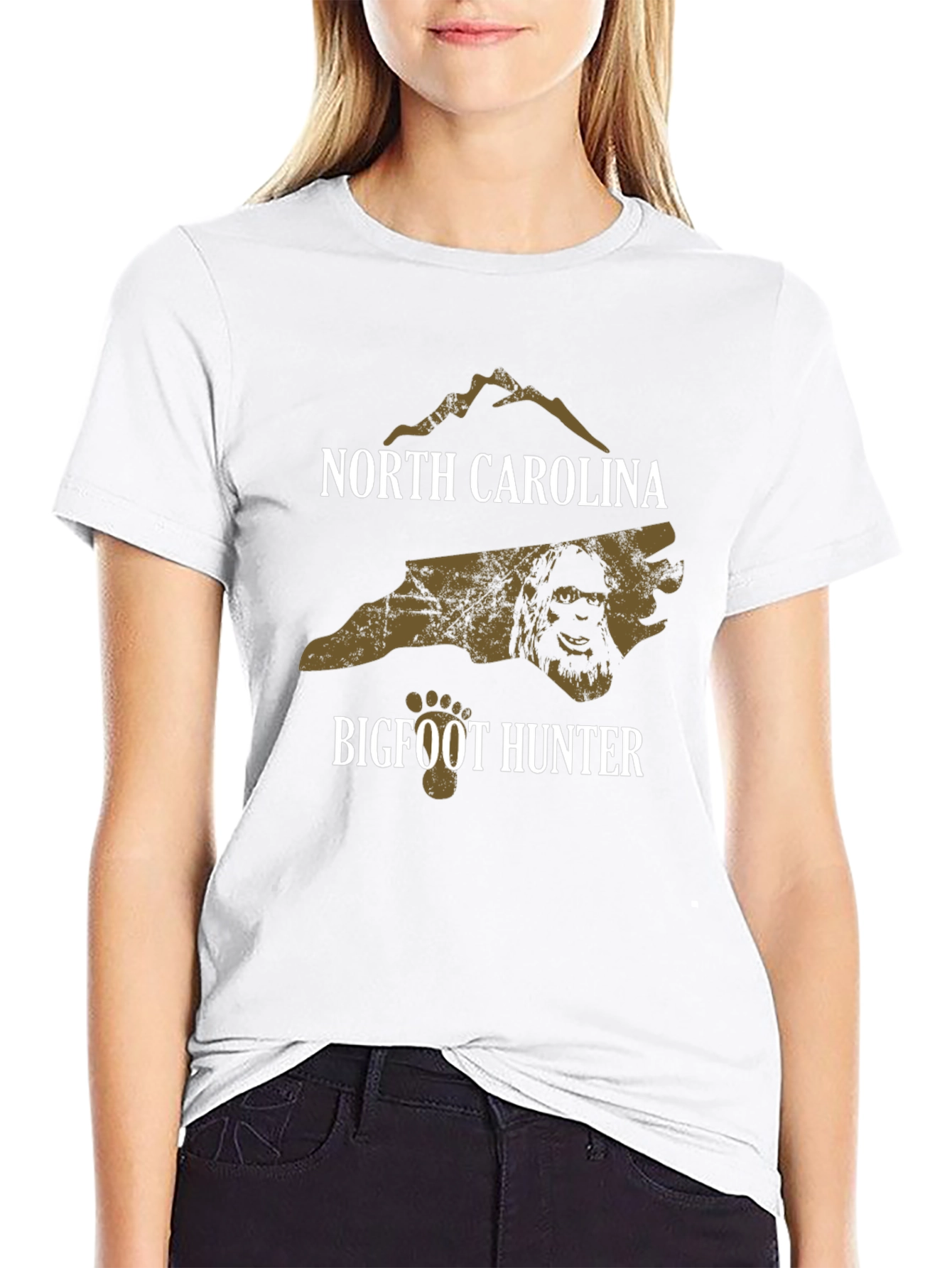 North Carolina Bigfoot Hunter Graphic T-Shirt
