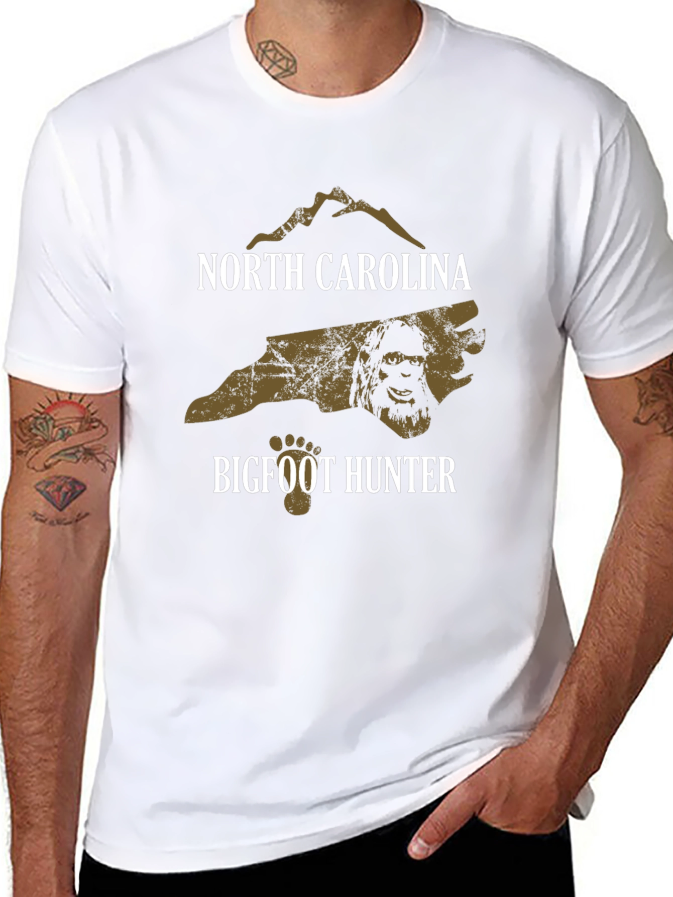 North Carolina Bigfoot Hunter Graphic T-Shirt