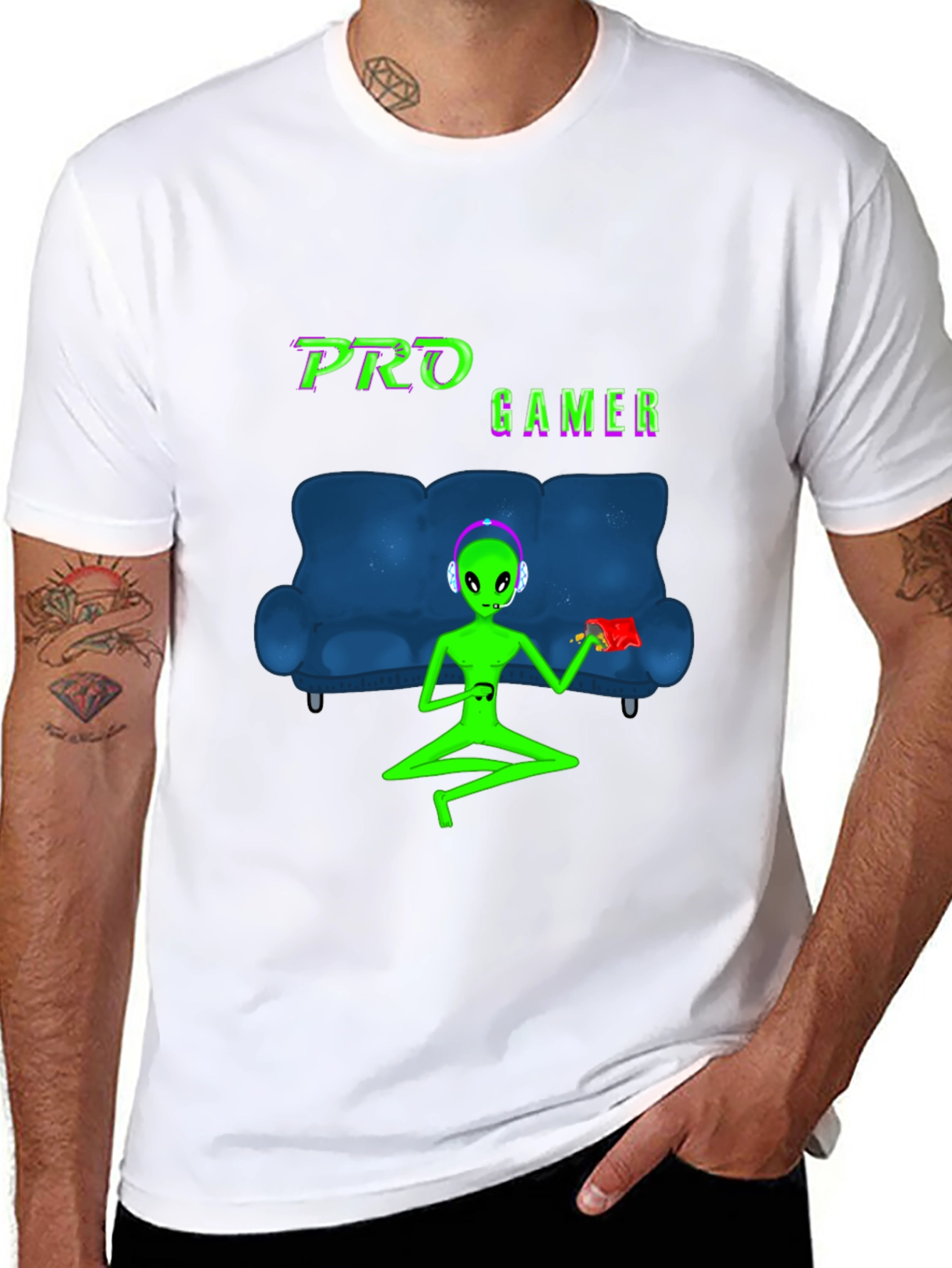 Pro Gamer Alien Graphic T-Shirt - Black
