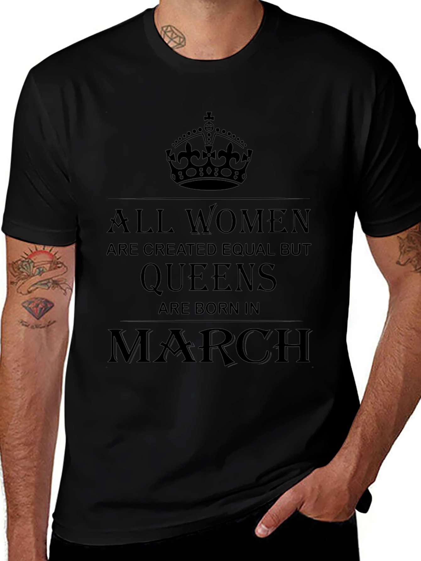 Women Born in March Queen T-Shirt