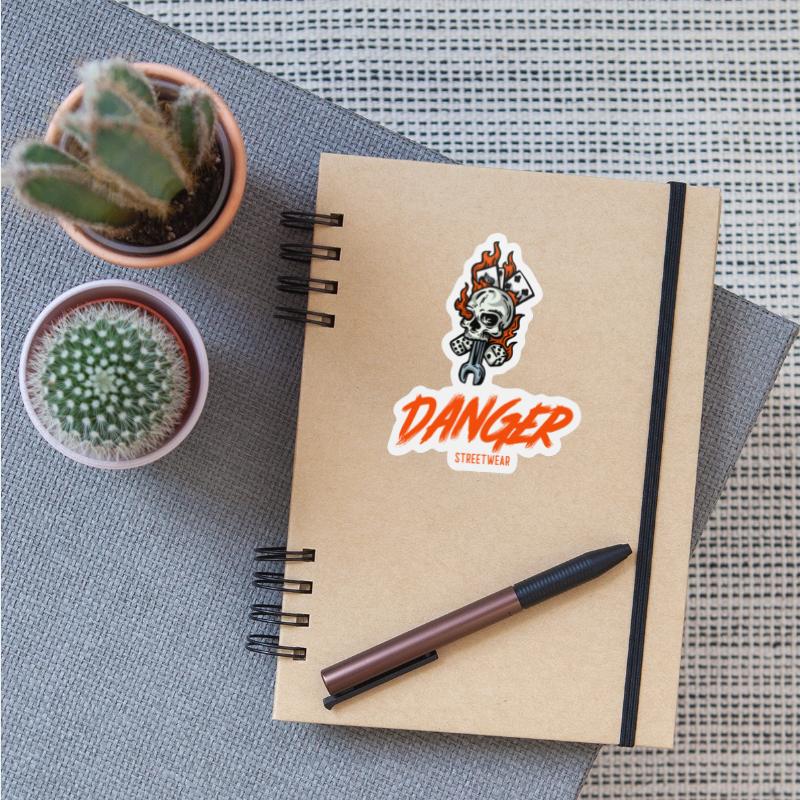 DANGER STREETWEAR