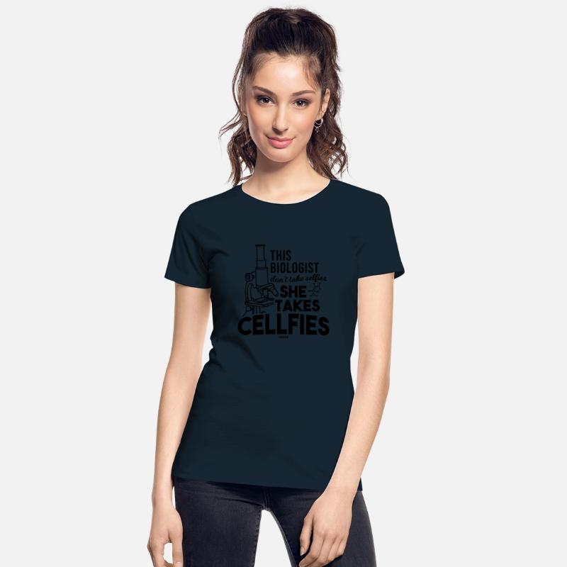 Laboratory chemist scientist