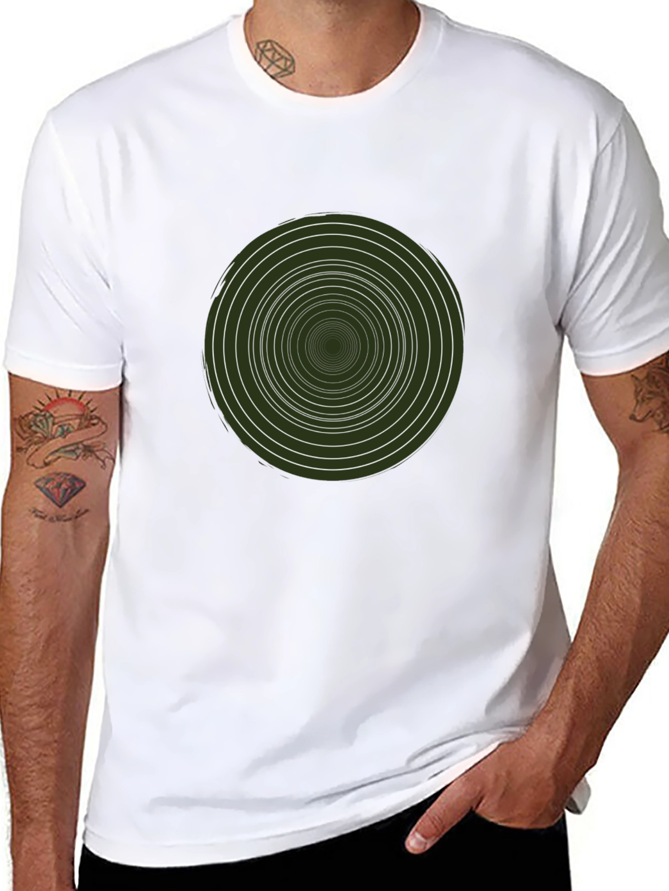 Hypnotic Circle Graphic Tee - Modern Style