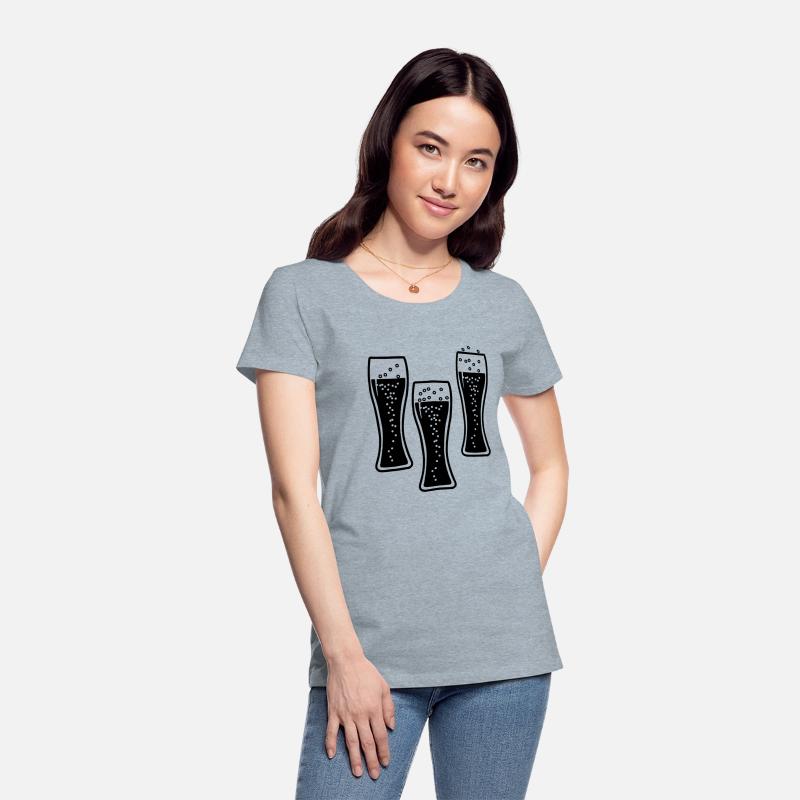 Three bubble drink lemonade or beer glasses