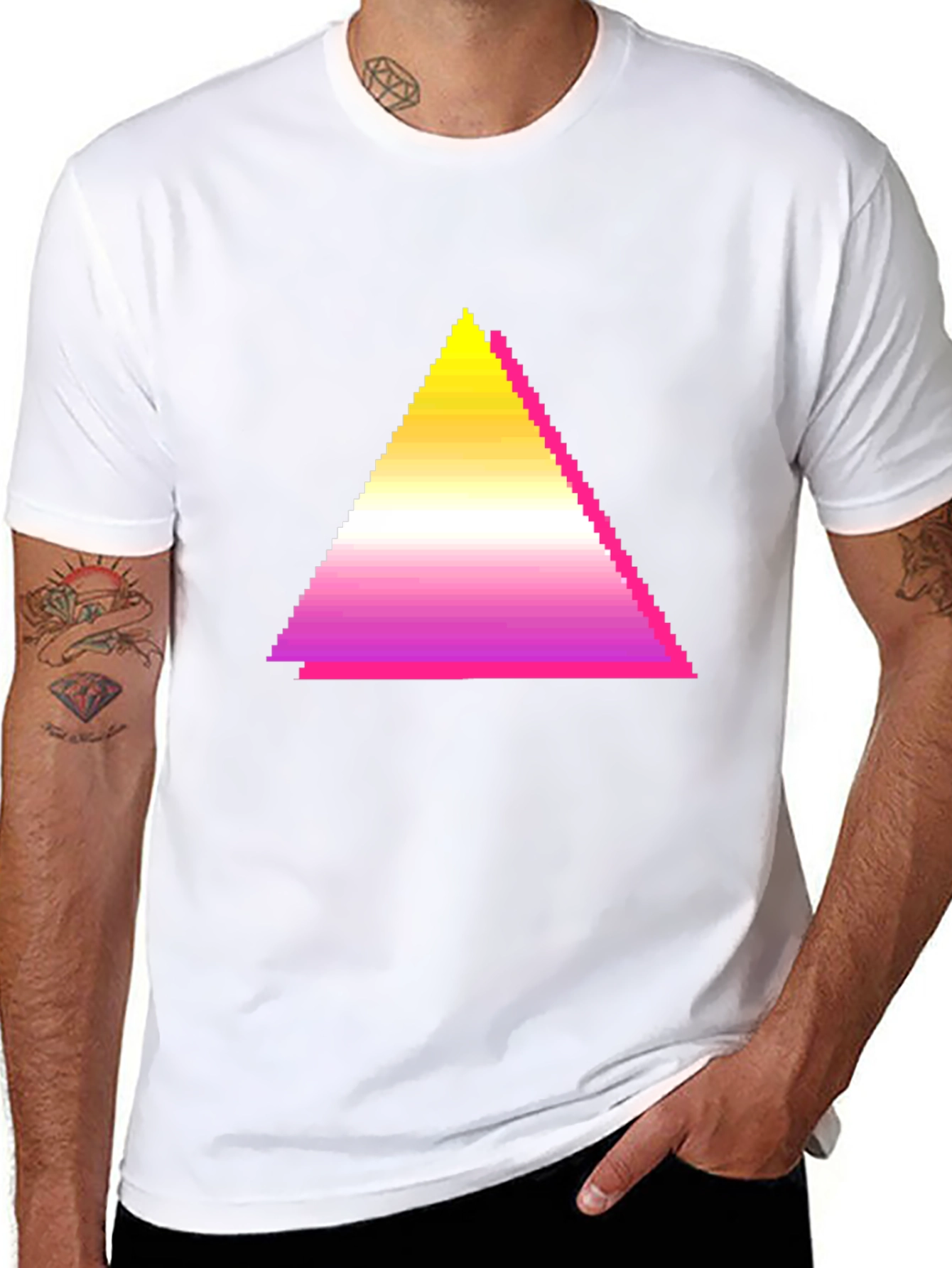 Pixel Gradient Triangle Graphic T-Shirt